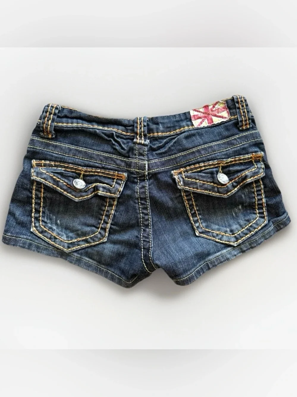 Machine Shorts Low Rise Regular Fit Blue Distressed Women’s Size 26 Y2K - Picture 2 of 4